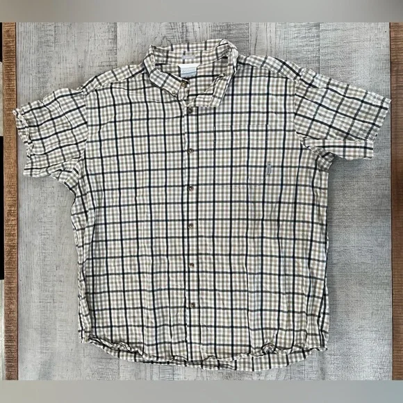 NWOT Columbia Men’s Brown and Black Short Sleeve Button Down Shirt Size XXL - Picture 2 of 13